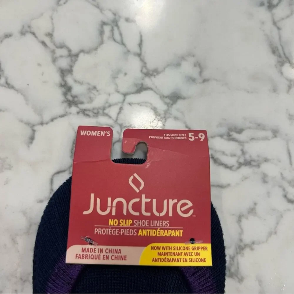 NWT Juncture Woman’s No Slip Shoe Liners Purple Blue Butterfly Socks Size 5-9‎